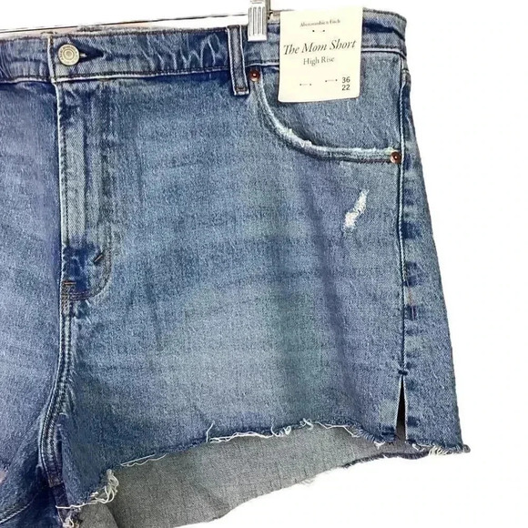 Abercrombie & Fitch Women 22 36 High Rise The Mom Cutoff Shorts Blue Raw Hem NEW - Picture 3 of 10